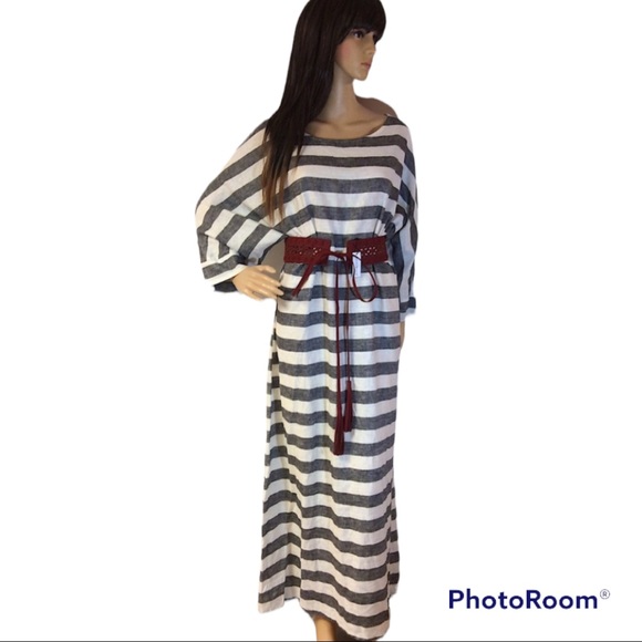 Dresses & Skirts - BLACK AND WHITE STRIPED MAXI DRESS